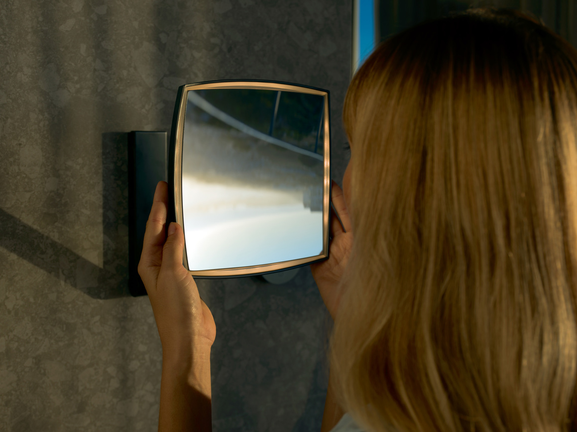 iLook_move Black Concept Cosmetic mirror